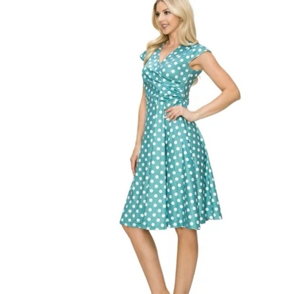 Chic Teal and White Polka Dot Midi Dress - Picture 4 of 12
